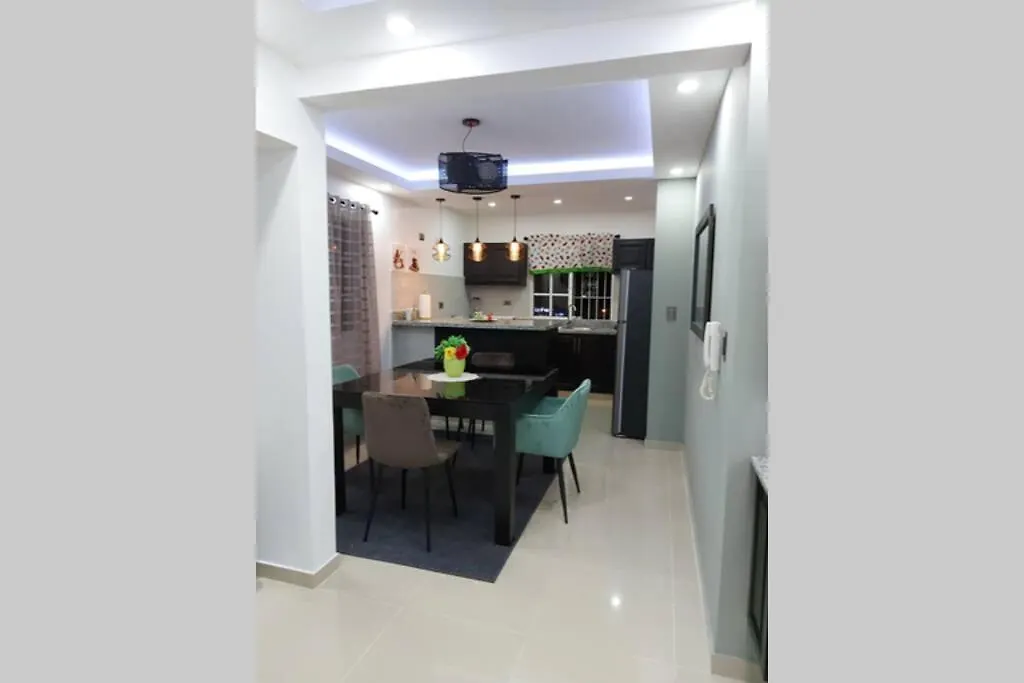 4To Nivel 2 Habitaciones 2 Banos Alma Rosa I Santo Domingo Este 0*,  Dominican Republic
